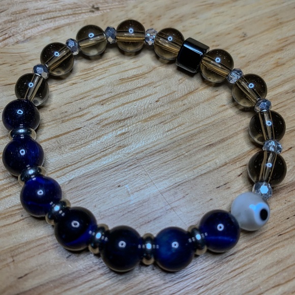 Smokey Quartz Healing Bracelet - Picture 2 of 4